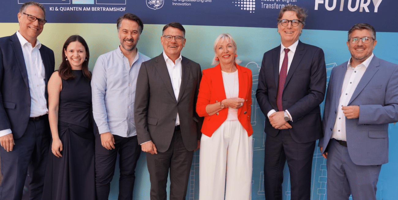 Über 400 Gäste aus Politik, Wissenschaft, Wirtschaft und Startup-Ökosystem zur Eröffnung des neuen Anwendungszentrums am Bertramshof in Frankfurt